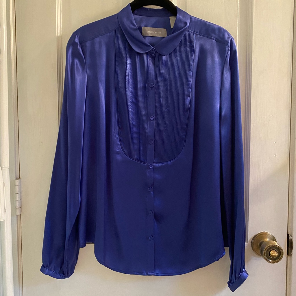 Liz Claiborne 100% Silk Blue Button Up Top